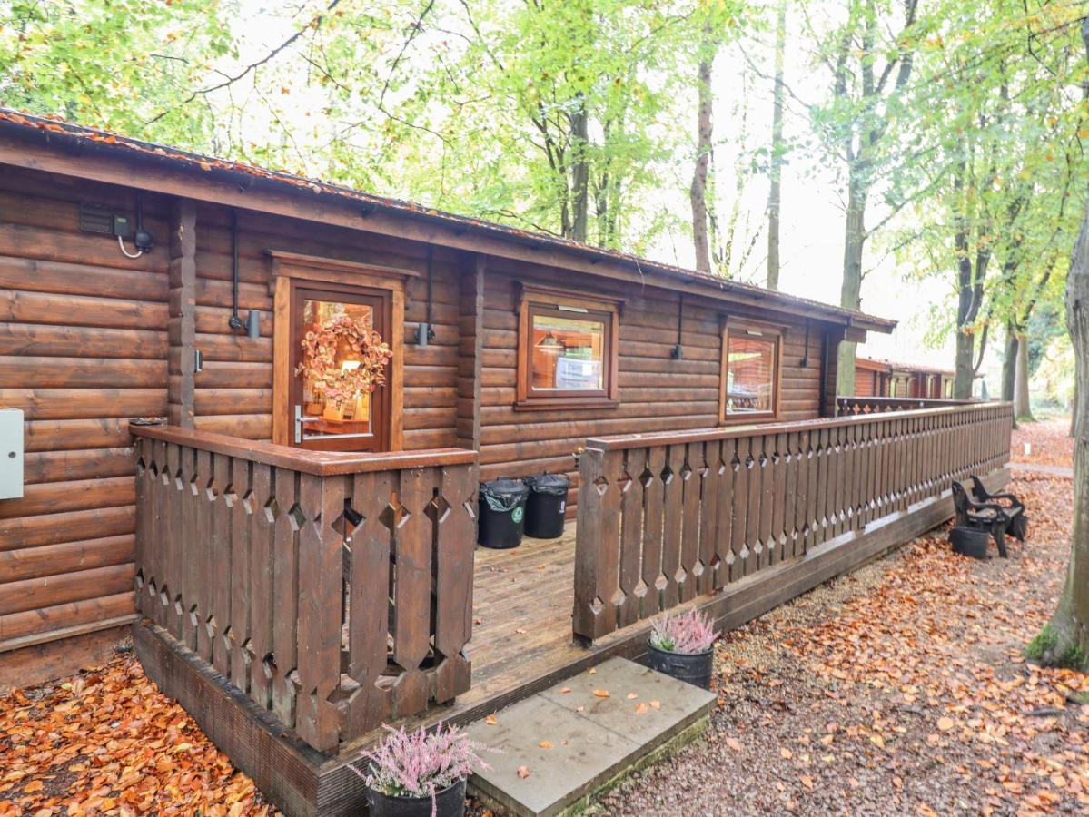 Leafy Hollow Lodge Louth  Exterior foto